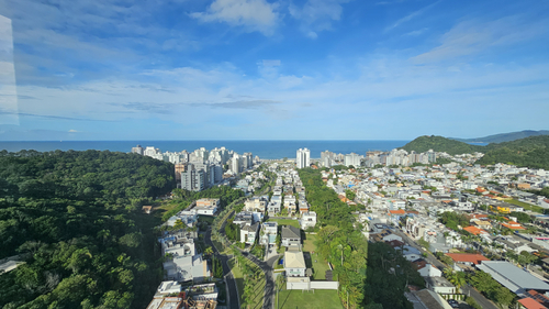 Porto Riviera Exclusive: Luxo Horizontal na Praia Brava