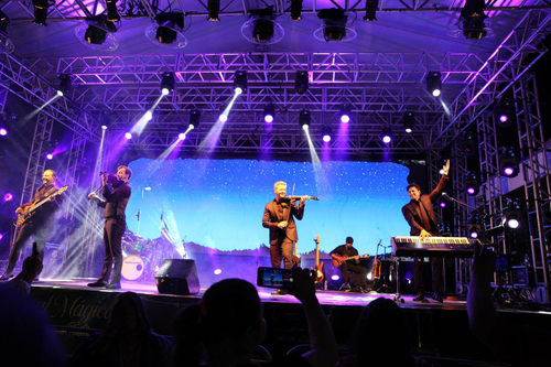 Natal do Brasil 2025 ilumina Chapecó com grandes shows e programação especial