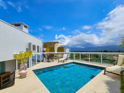 Cobertura com Piscina na Riviera de São Lourenço: Viva o Luxo