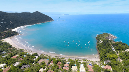 Imóveis no Iporanga: exclusividade e natureza no litoral do Guarujá