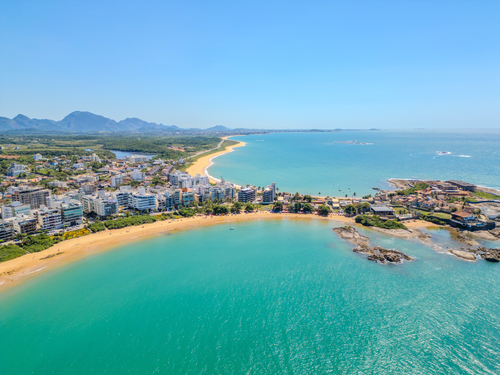 Investimento na Praia do Morro, Guarapari: Vale a Pena? | Análise de Mercado