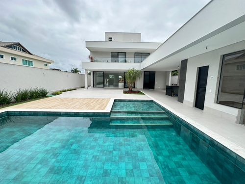Por que a Barra da Tijuca continua sendo o melhor bairro para investir no Rio em 2025?