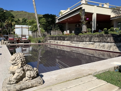 5 imóveis de luxo no Porto Frade em Angra dos Reis